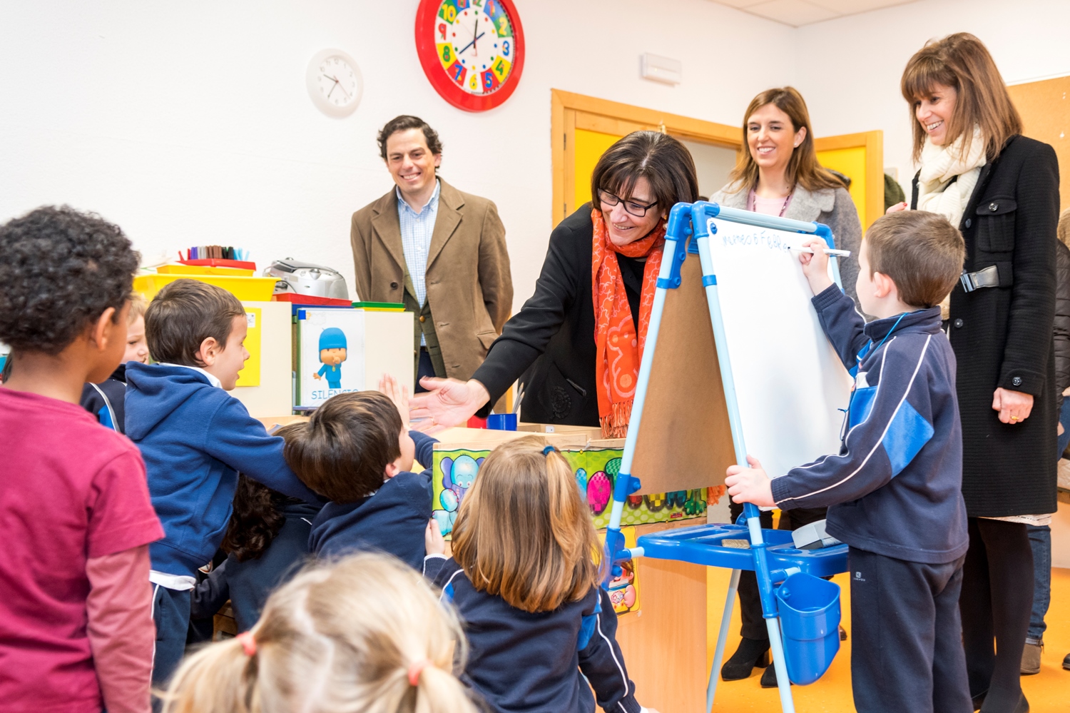 La alcaldesa visita la finalización de las obras del Colegio San José Obrero