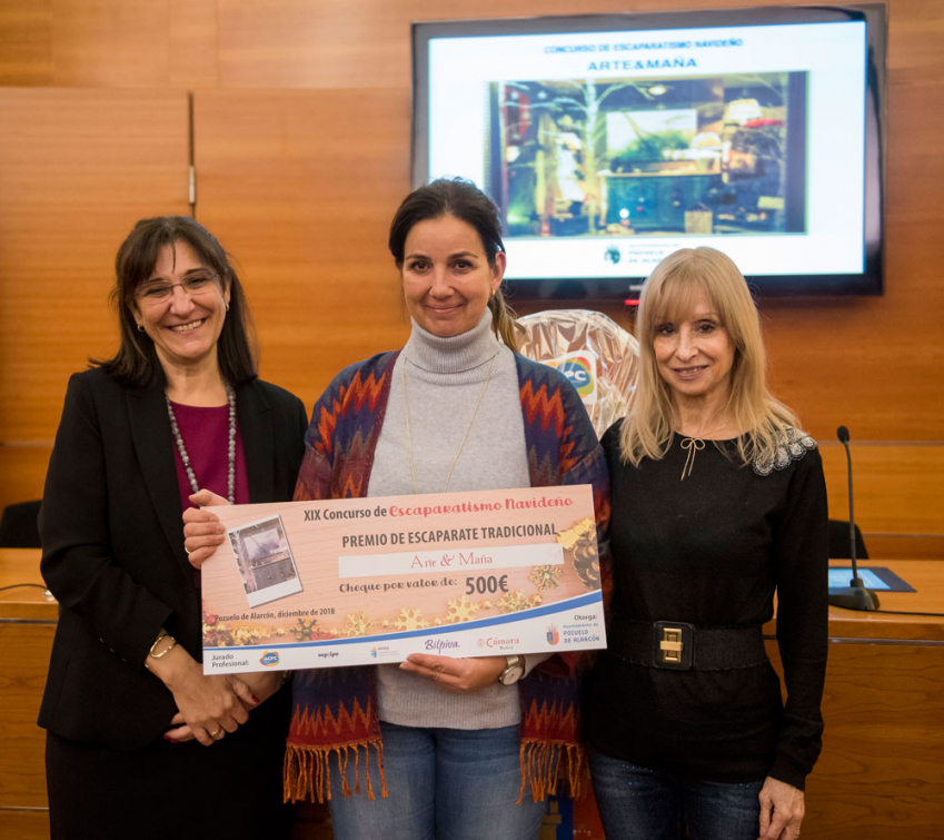 20181219-Fot-Premio-Escaparatismo-(3)_0.jpg