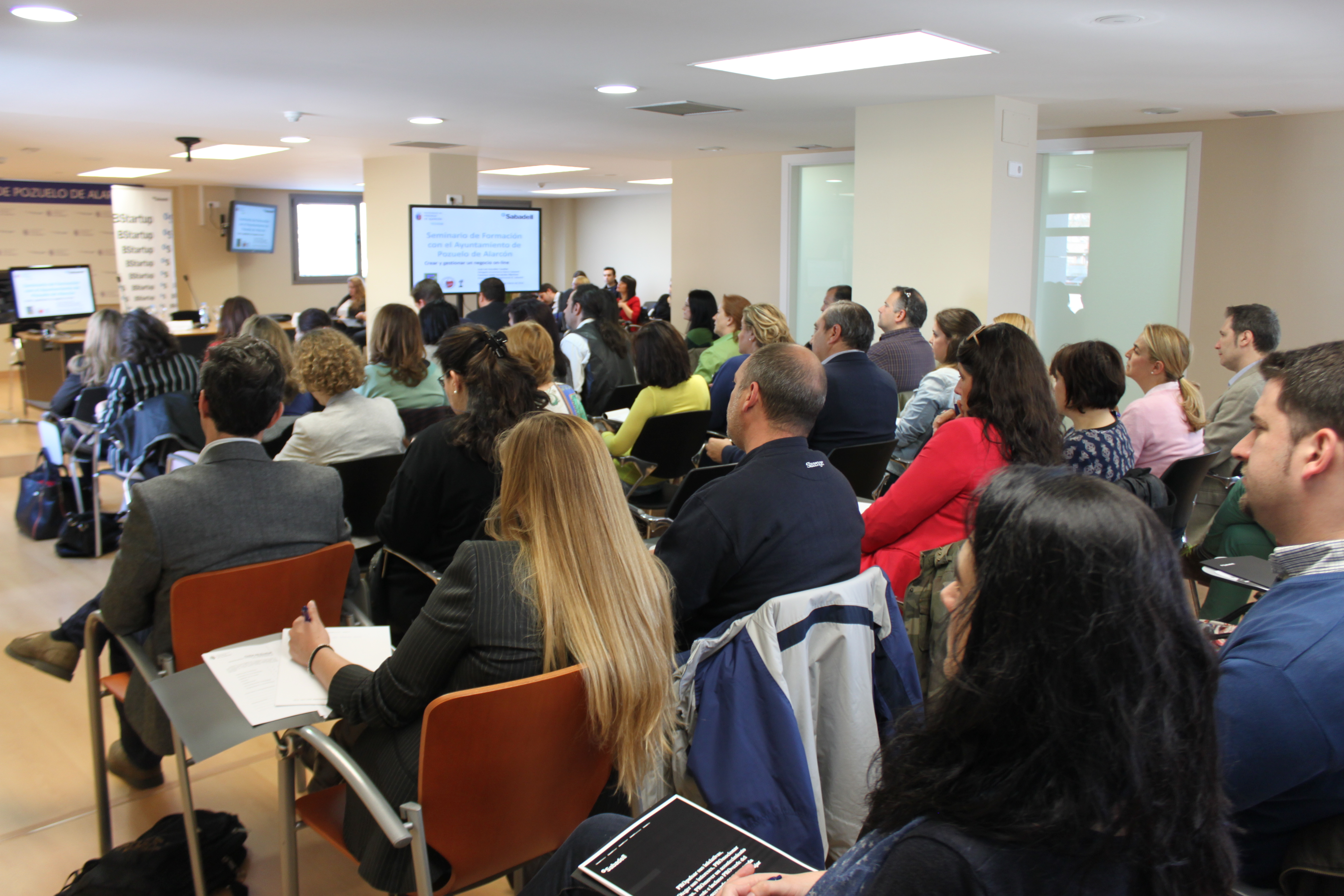 Abierto plazo de inscripción curso dirigido a comerciantes, empresarios y emprendedores