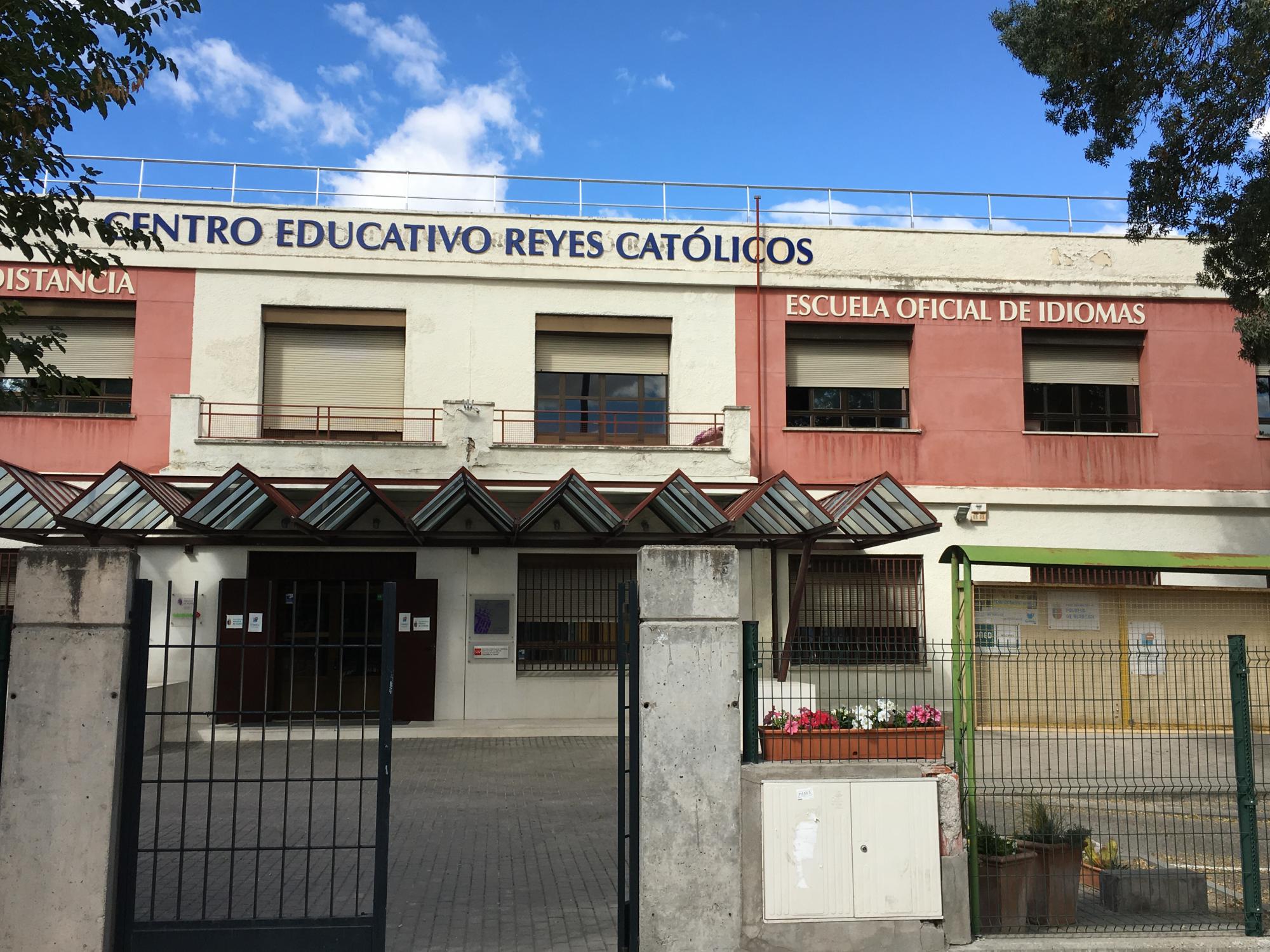 EOI- Centro Educativo Reyes Católicos