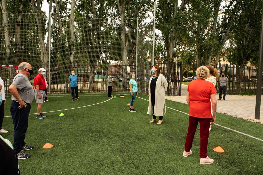 Gimnasia mayores al aire libre