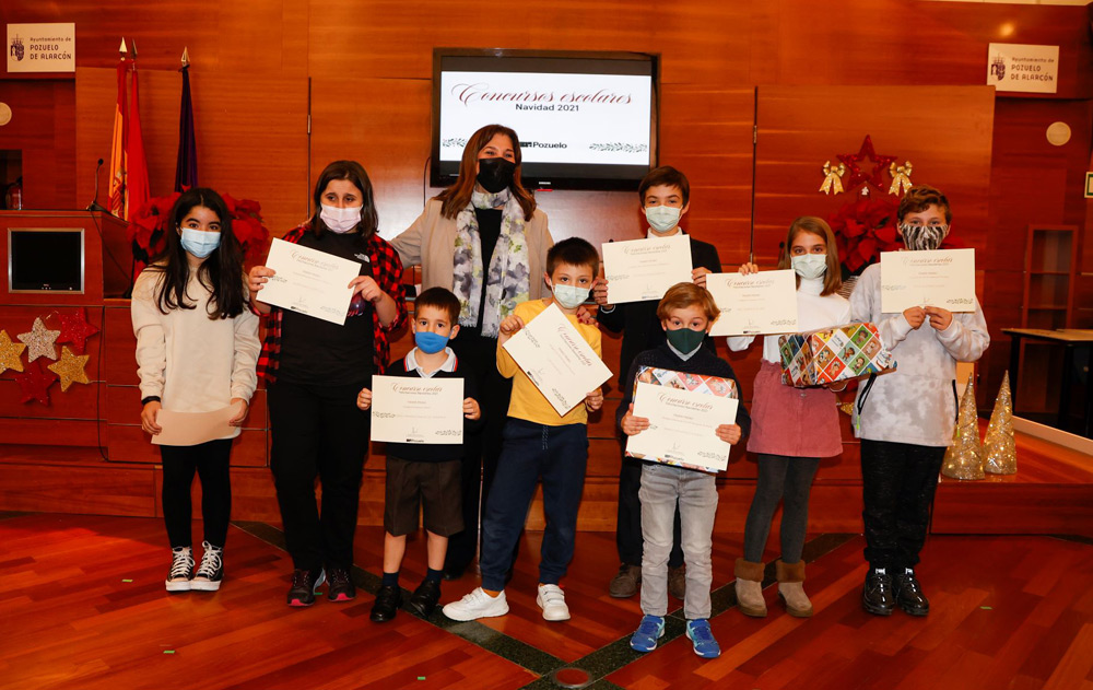 Premios concursos navideños de belenes, arboles y felicitaciones