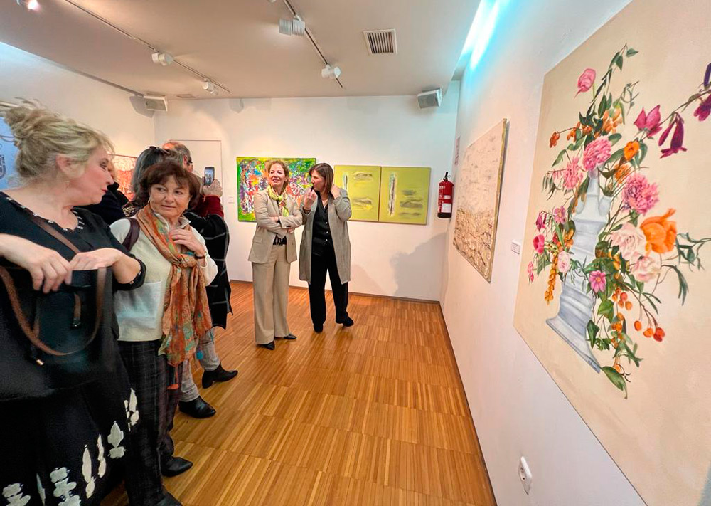 Exposición mujeres artistas