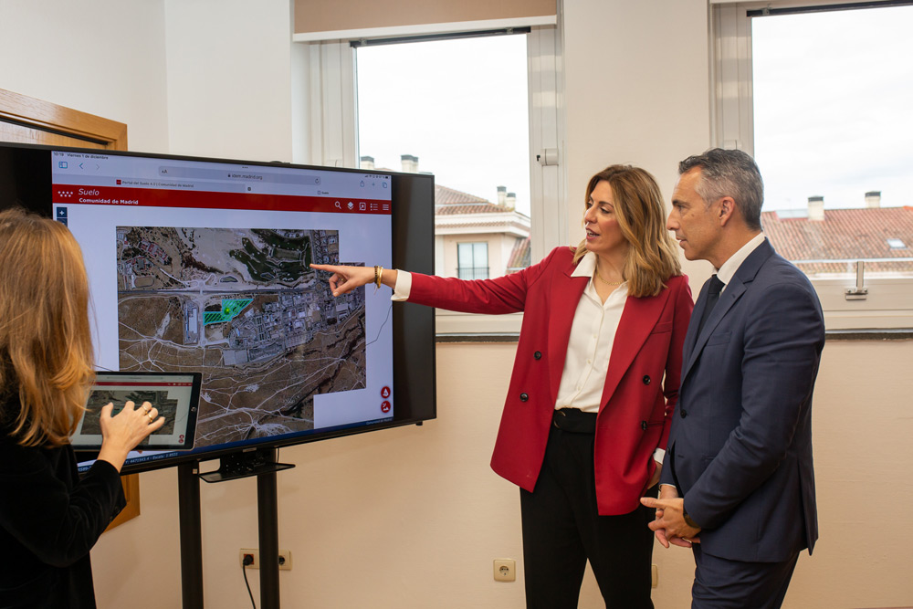 Firma convenio suelo