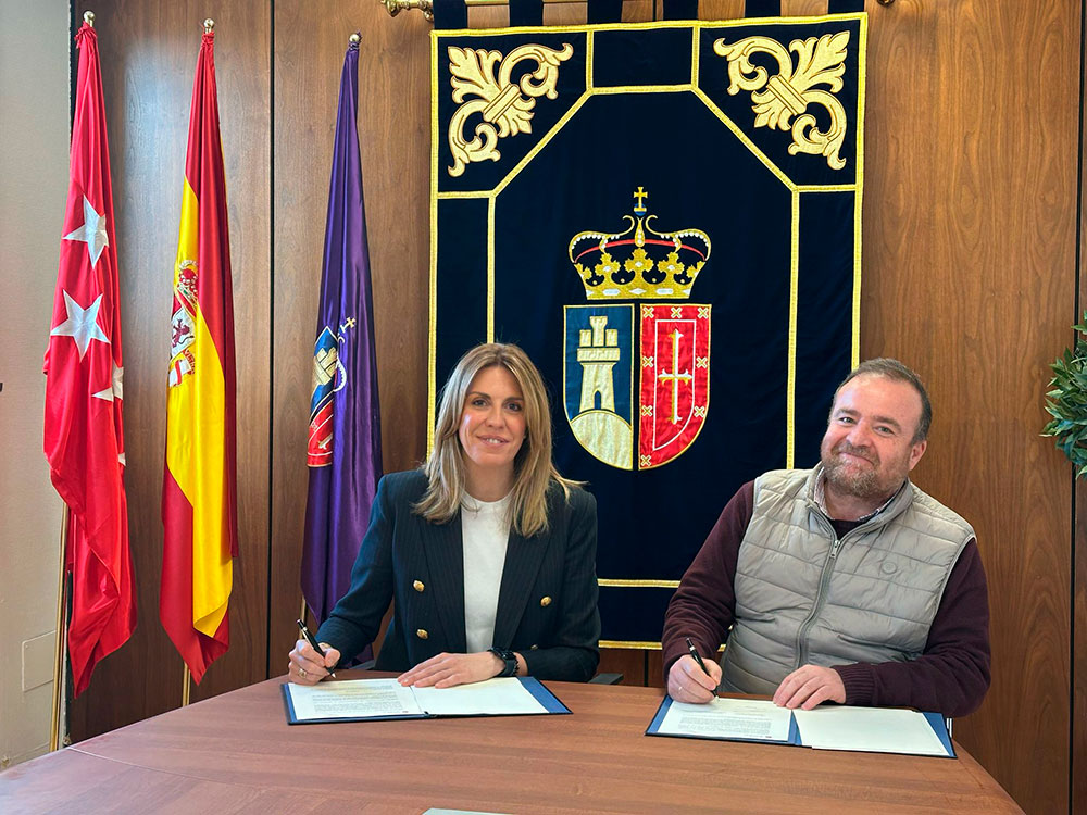 Firma de convenio con la Asociación de Familias Numerosas