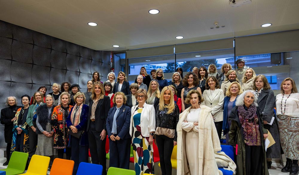 Inauguración Exposición mujeres artistas