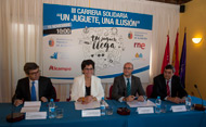 Presentación de la III Carrera solidaria 'Un juguete una ilusión' (Se abre en ventana nueva)