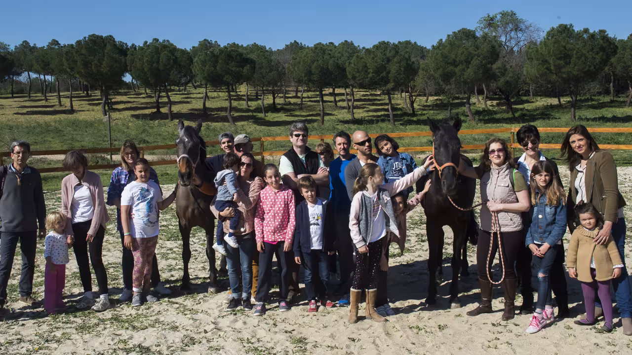 La alcaldesa ha acudido esta mañana al Aula de Educación para participar en esta actividad
