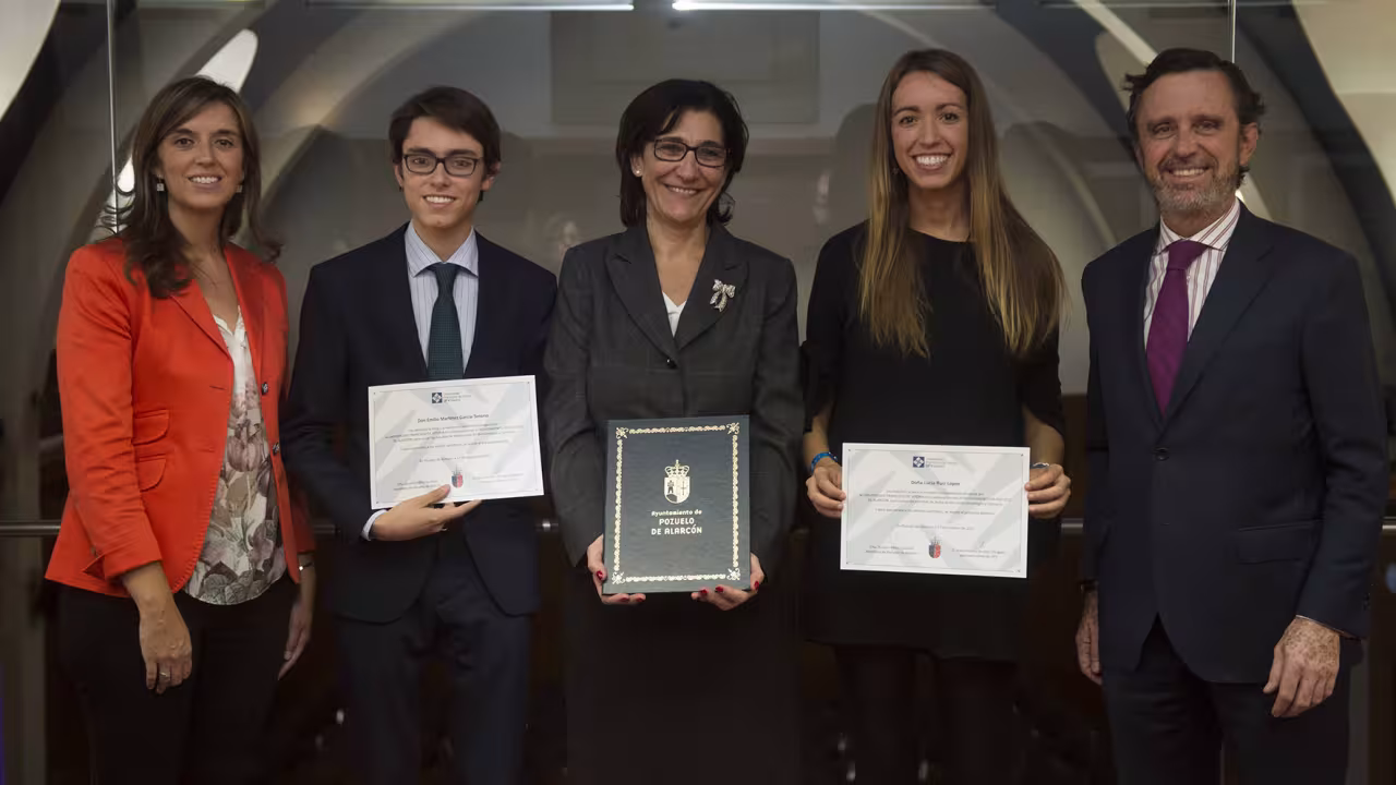 Foto con los becados