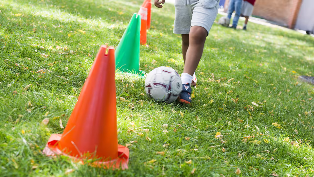 Un niño de la ciduad en los Campamentos de Verano del verano pasado