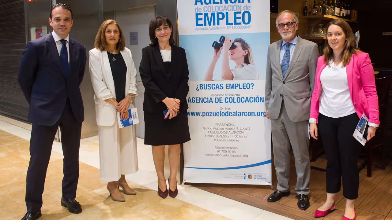 La alcaldesa visita EntrevístaTE