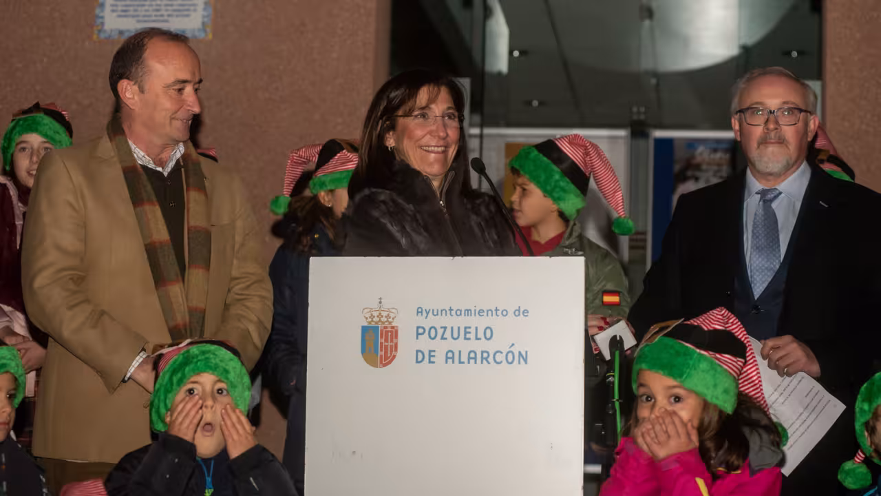 Encencido de la iluminación navideña