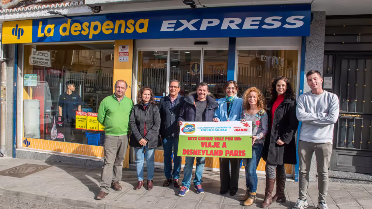 Entrega de premios Rasca y gana