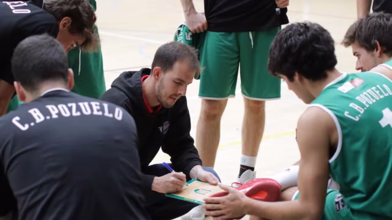 BALONCESTO 1ª AUTONÓMICA MASCULINA | CB Pozuelo 75 - 60 Baloncesto Alcalá