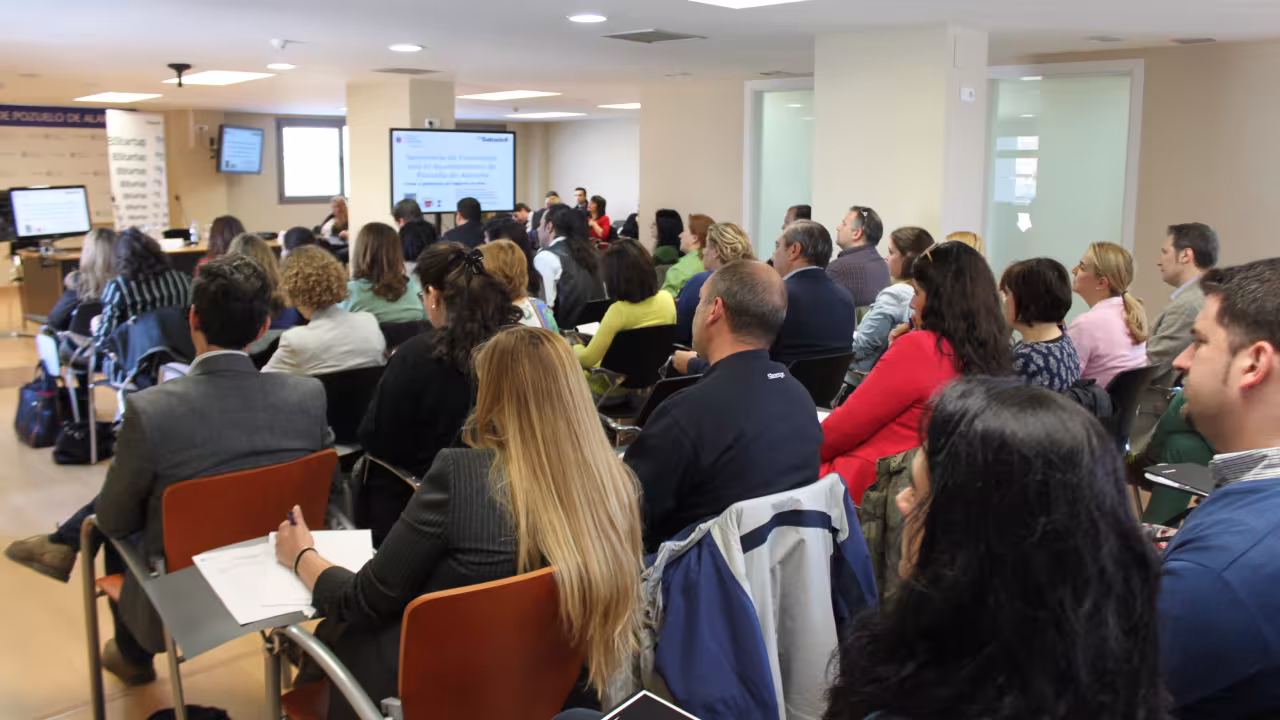 Abierto plazo de inscripción curso dirigido a comerciantes, empresarios y emprendedores