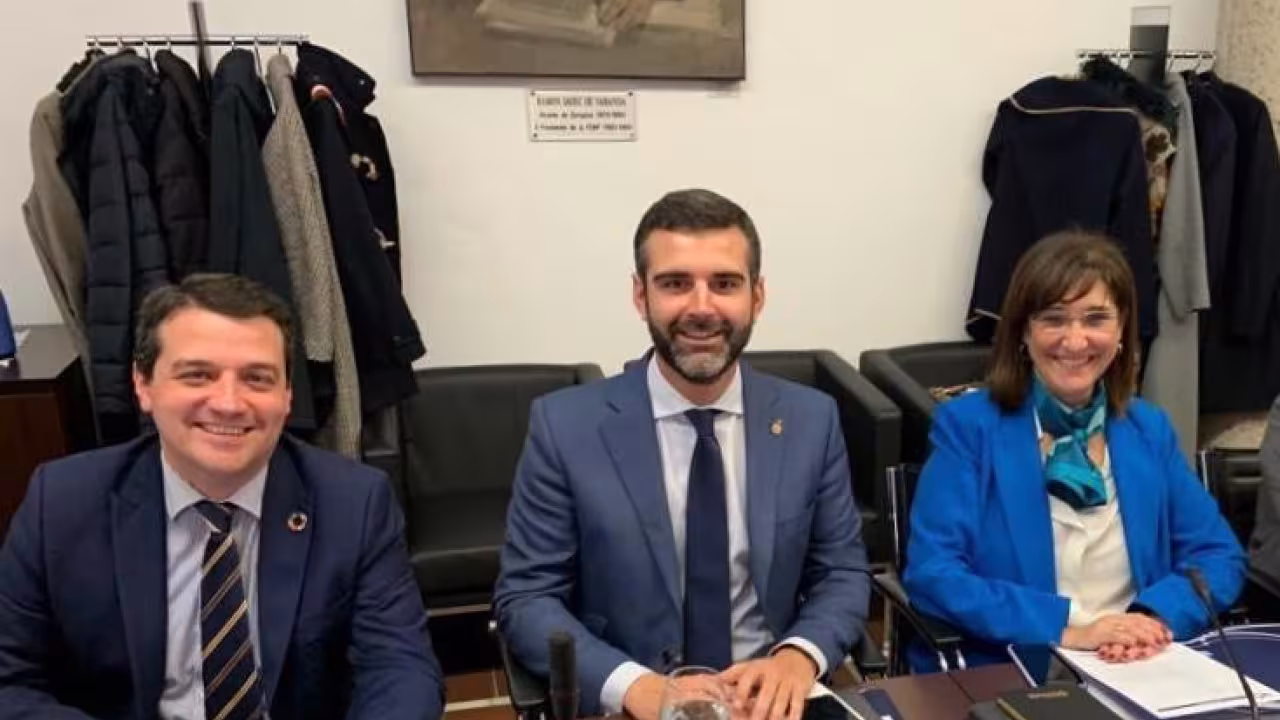 Susana Pérez Quislant en la reunión de la FEMP