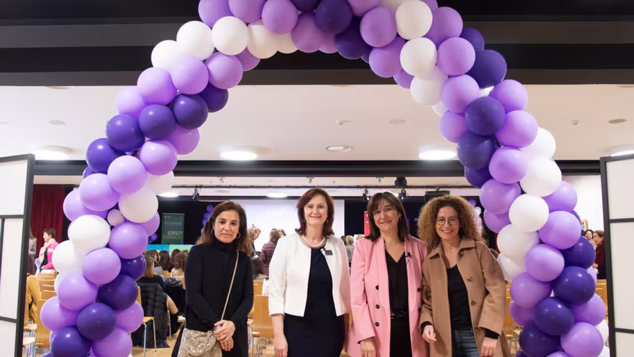 La alcaldesa, Susana Pérez Quislant, en la inauguración de Womened
