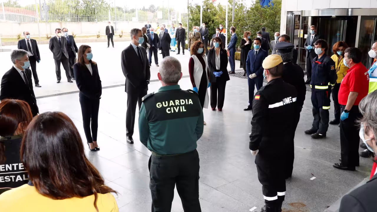 Visita al 112 de SSMM los Reyes