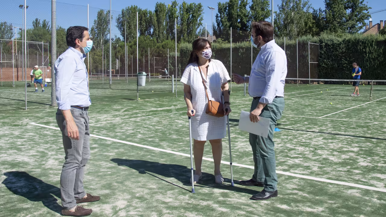 pistas de tenis del carlos ruiz