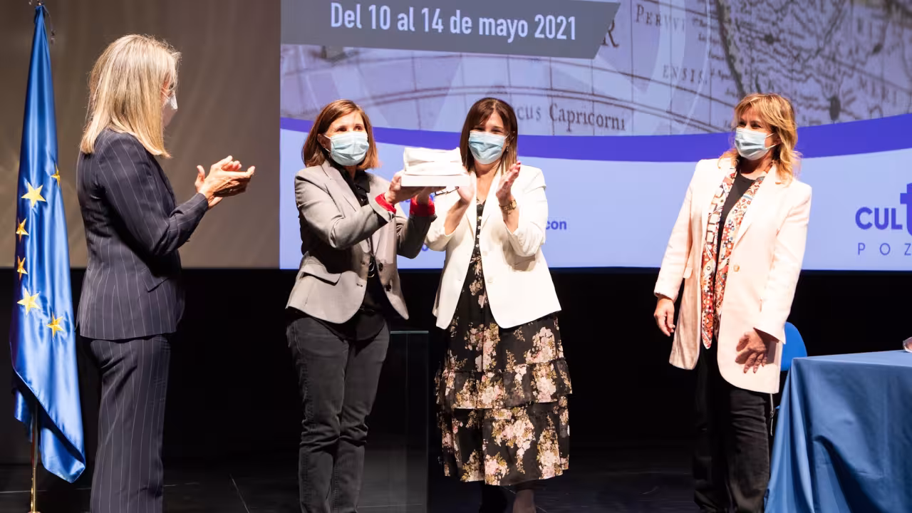 Entrega del II Premio de novela