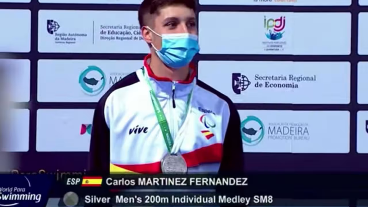 El nadador Carlos Martínez se proclama subcampeón de Europa