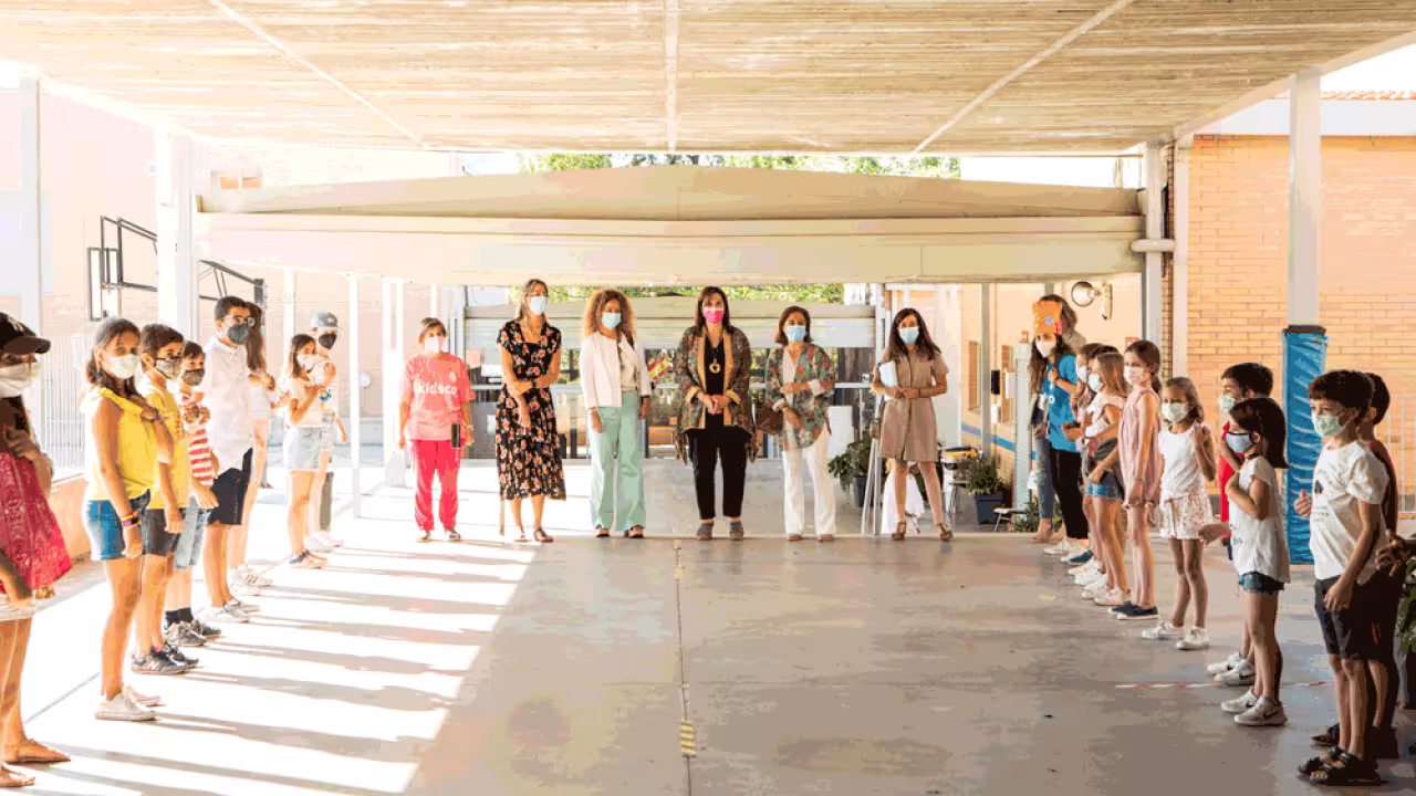 Quislant visita el colegio Príncipes de Asturias 