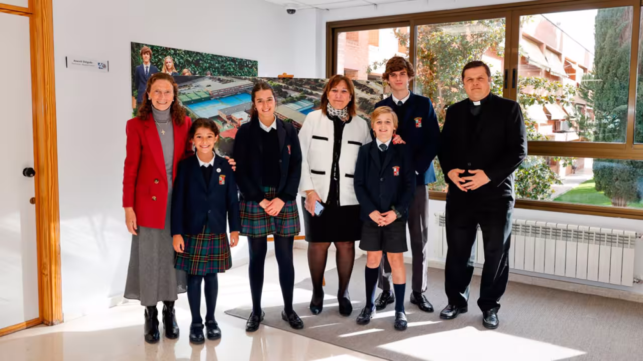 Visita al colegio Everest School 