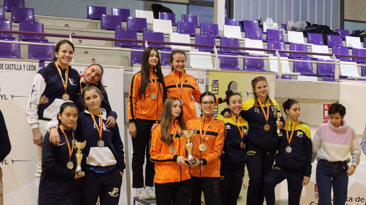 El Club Esgrima Pozuelo, Subcampeón del TNR Júnior en Zaratán