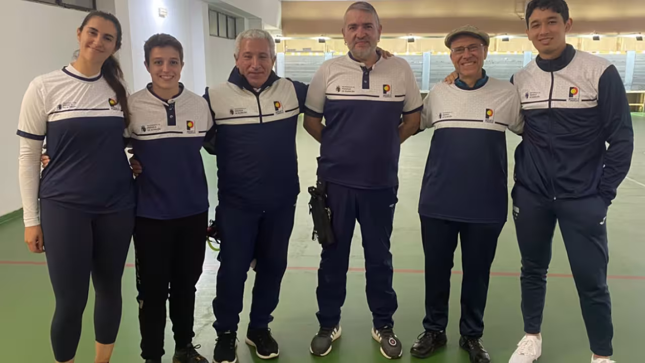 El Club Arqueros Pozuelo destaca en la tercera jornada de la liga autonómica con récord de España y múltiples medallas