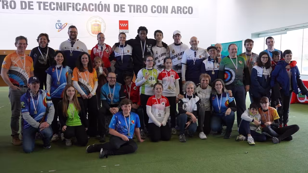 Campeonato de Sala Autonómico de Madrid: Gran triunfo de arqueros pozueleros y dominio en el ranking nacional