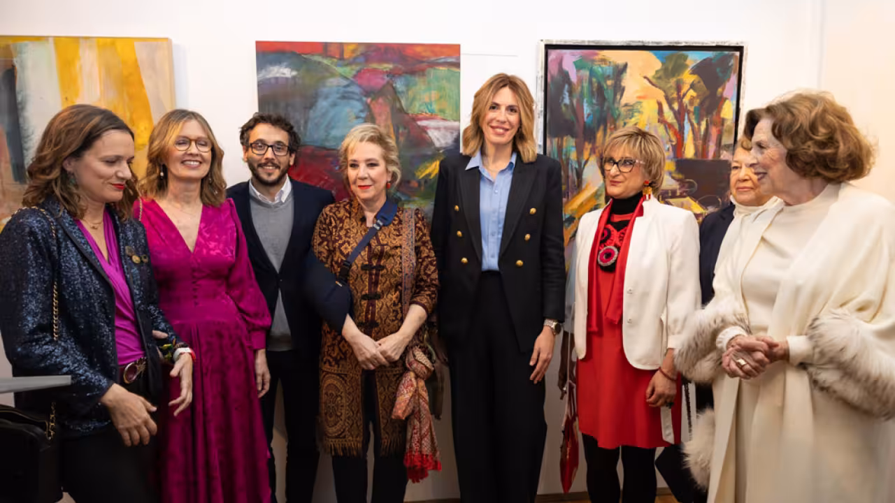 ​​​​Exposición mujeres artistas