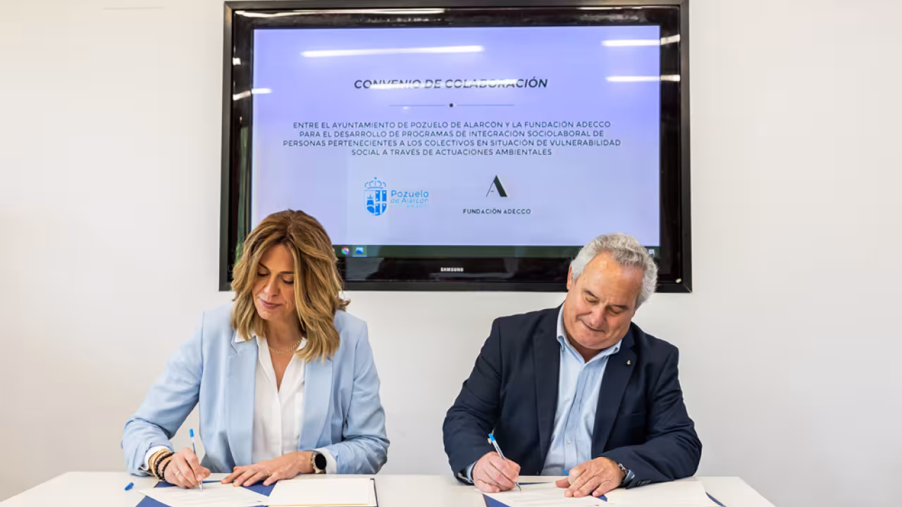 Convenio Adecco plantación parque