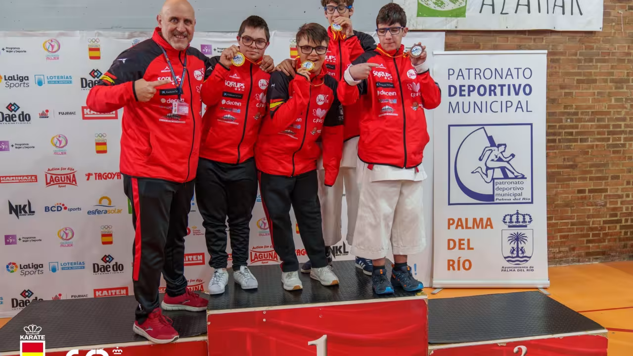 El Club Karate Pozuelo brilla en la Liga Nacional Junior y Sub-21 con cuatro oros