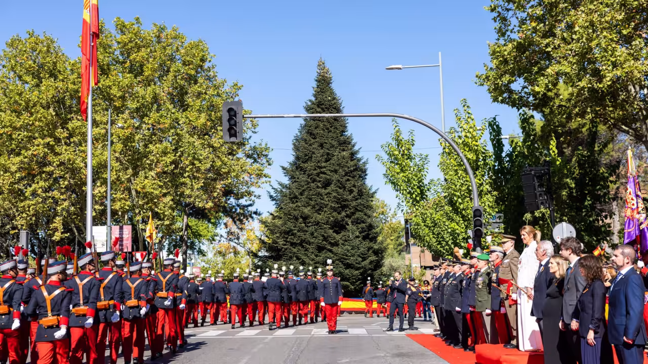 Homenaje a la Bandera en Pozuelo