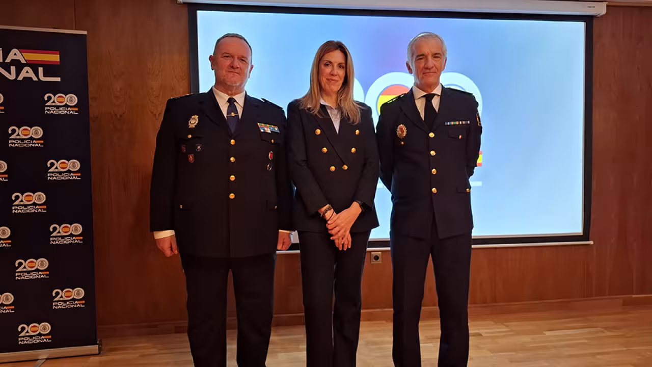 Comisario Policía Nacional